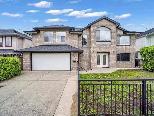 House for sale in Port Coquitlam, Port Coquitlam, 2471 Friskie.