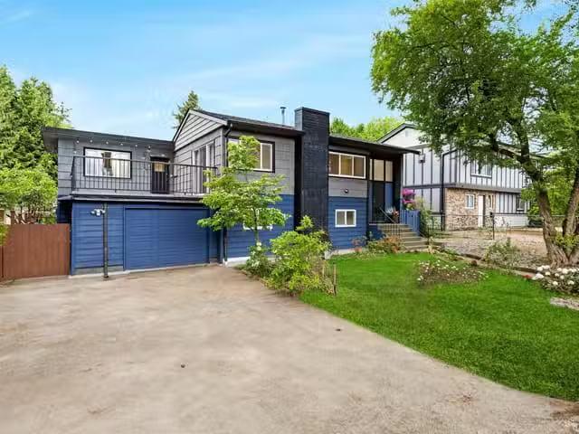 House for sale in Port Coquitlam, Port Coquitlam, 3755 Coast M.