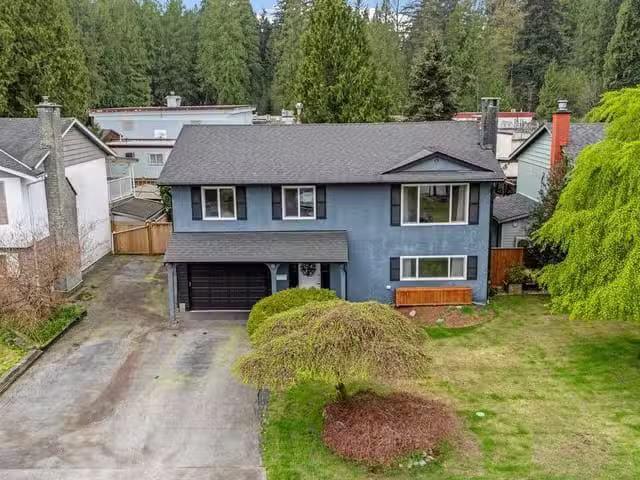 House for sale in Port Coquitlam, Port Coquitlam, 3833 Killarn.