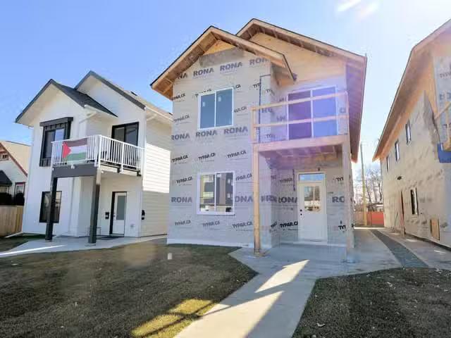 House for sale in Prince George, PG City Central, 1681 10th Av.