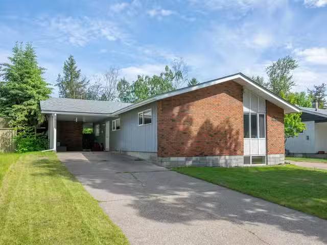 House for sale in Prince George, PG City Central, 1734 Harper.