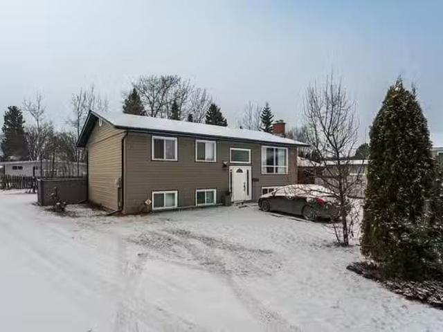 House for sale in Prince George, PG City Central, 1795 Irwin S.