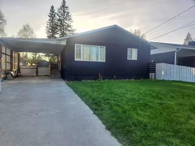 House for sale in Prince George, PG City Central, 2789 Quince.