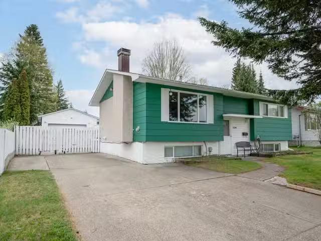 House for sale in Prince George, PG City South West, 7229 Impe.