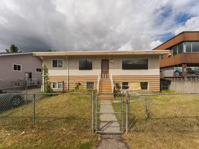 House for sale in Prince George, PG City West, 549 Ahbau Stree.