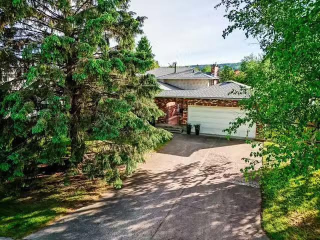 House for sale in Prince George, PG City West, 223 King Drive.