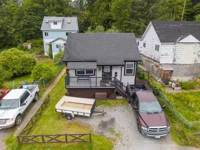 House for sale in Prince Rupert, Prince Rupert, 204 W 8th Aven.