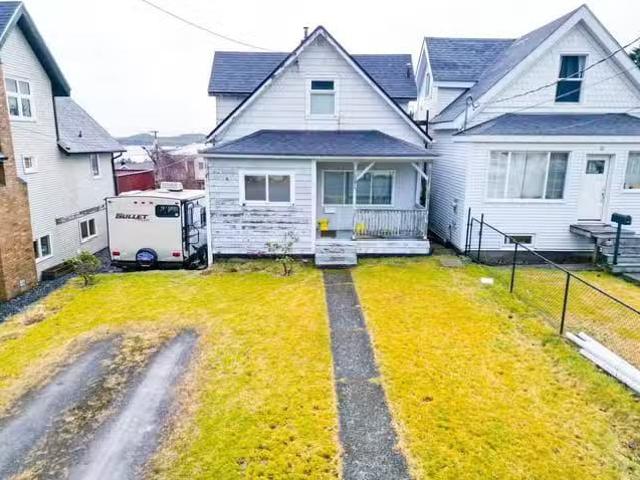 House for sale in Prince Rupert, Prince Rupert, 724 W 6th Aven.