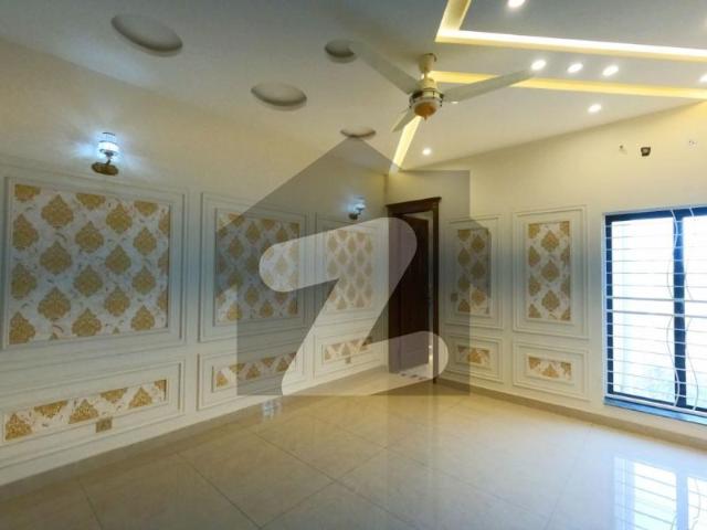 House For sale In Punjab Coop Housing Society