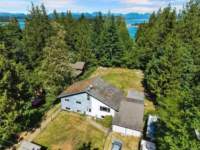 House for sale in Quadra Island, 1376 Hooley Rd, 1039050