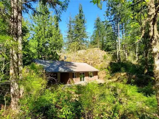 House for sale in Quadra Island, 226 Bold Point Rd, 1033791
