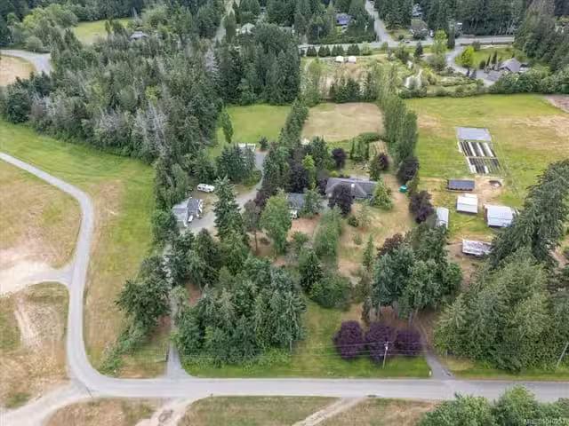 House for sale in Qualicum Beach, 880 Garden E Rd, 1040253