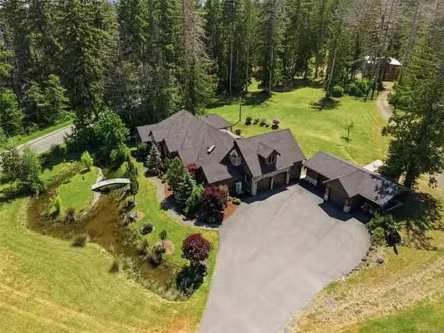 House for sale in Qualicum Beach, 990 View Rd, 1038566