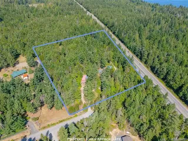 House for sale in Qualicum Beach, 300 Oakdowne Rd, 1034272