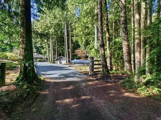House for sale in Qualicum Beach, 324 Chester Rd, 1038815