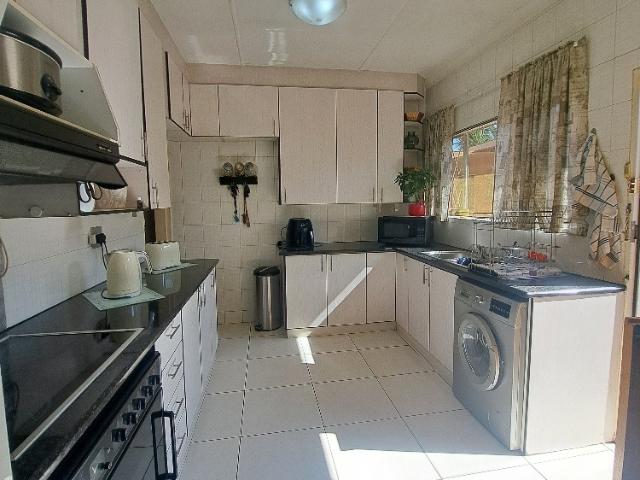 House For Sale in Randhart, Alberton
