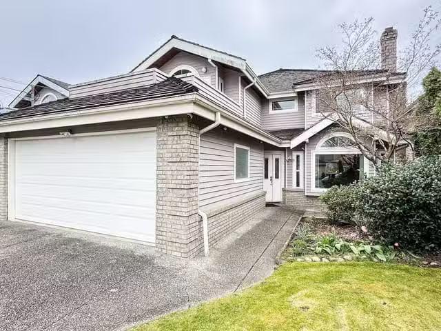 House for sale in Richmond, Richmond, 5520 Wallace Road, 26313.
