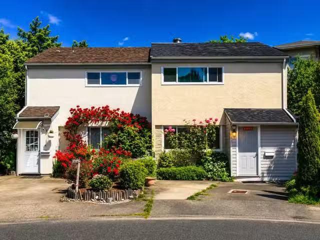 House for sale in Richmond, Richmond, 7031 Lindsay Road, 26315.