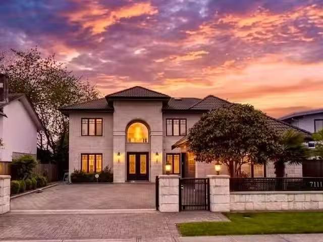 House for sale in Richmond, Richmond, 7111 Parry Street, 26314.
