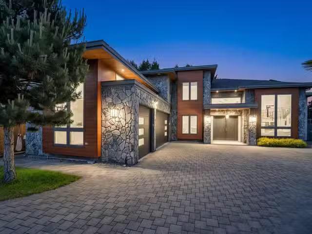 House for sale in Richmond, Richmond, 7280 Lombard Road, 26314.