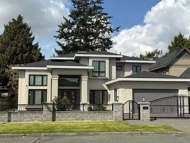 House for sale in Richmond, Richmond, 7351 Lindsay Road, 26313.