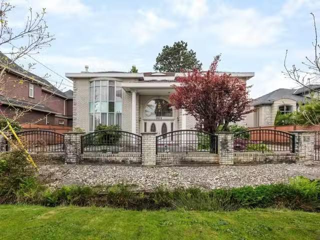 House for sale in Richmond, Richmond, 7471 Ledway Road, 263137.