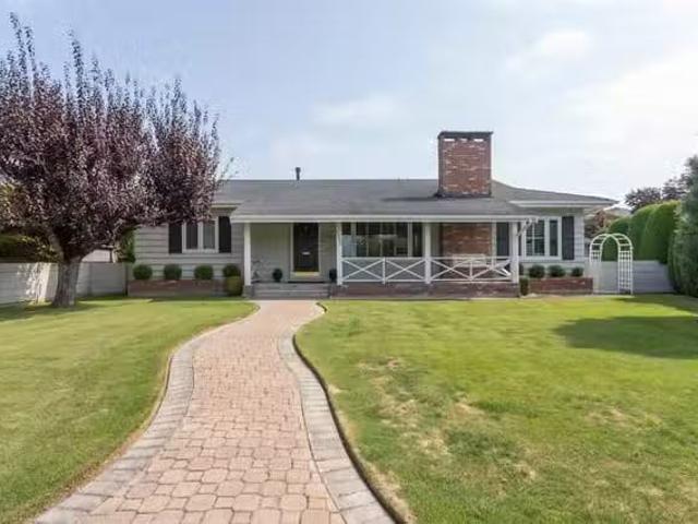 House for sale in Richmond, Richmond, 7800 Sunnydene Road, 263.