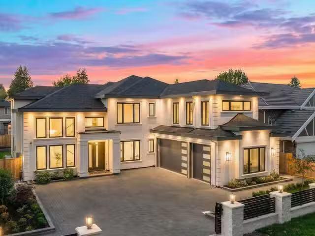 House for sale in Richmond, Richmond, 8411 Elsmore Road, 26313.