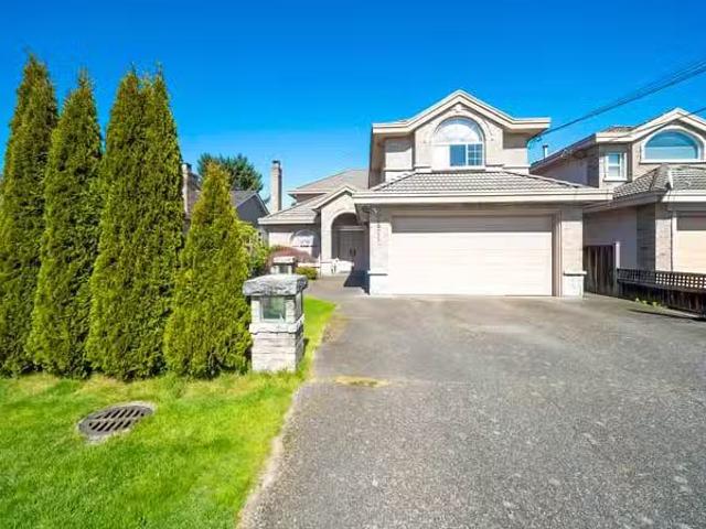 House for sale in Richmond, Richmond, 8671 Saunders Road, 2631.