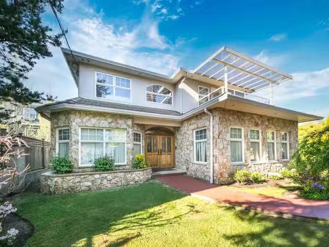 House for sale in Richmond, Richmond, 9731 Alberta Road, 26313.