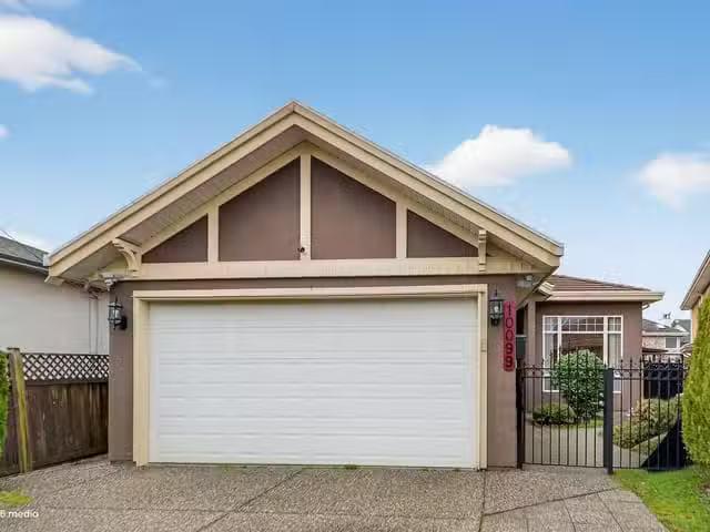 House for sale in Richmond, Richmond, 10099 Ruskin Road, 26311.