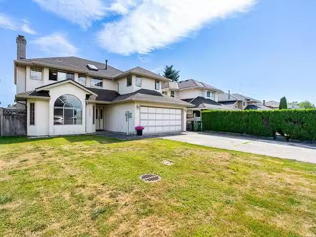 House for sale in Richmond, Richmond, 10288 Hall Avenue, 26312.