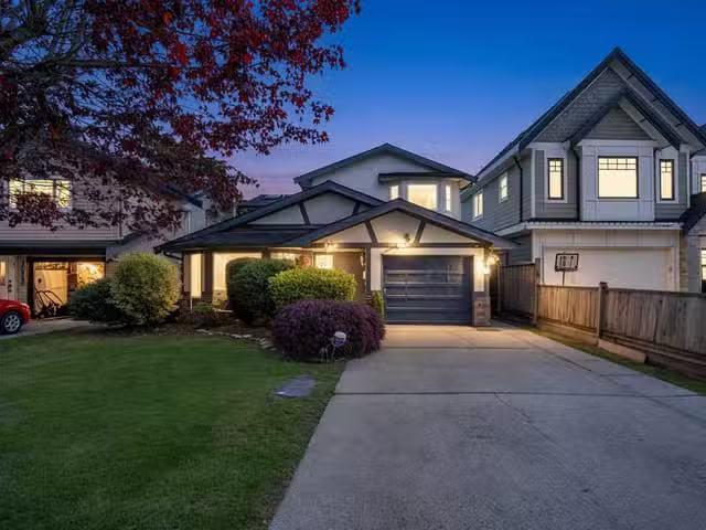 House for sale in Richmond, Richmond, 10460 Hollybank Drive, 2.