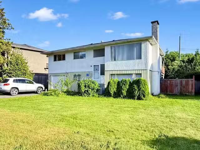 House for sale in Richmond, Richmond, 10580 Dennis Crescent, 2.