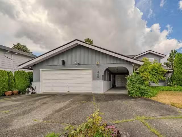 House for sale in Richmond, Richmond, 11860 Dewsbury Drive, 26.