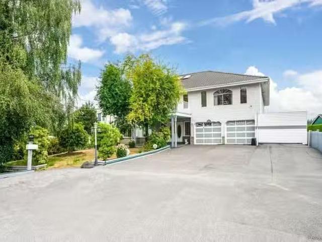 House for sale in Richmond, Richmond, 12540 Westminster Highwa.