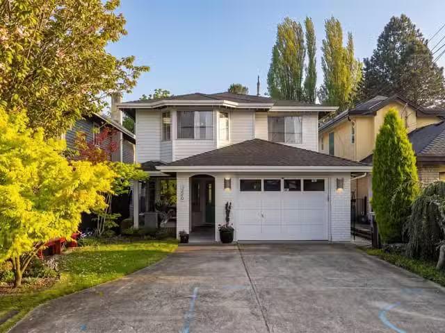 House for sale in Richmond, Richmond, 3660 Garry Street, 26314.