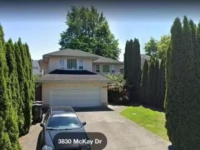 House for sale in Richmond, Richmond, 3830 Mc Kay Drive, 26310.