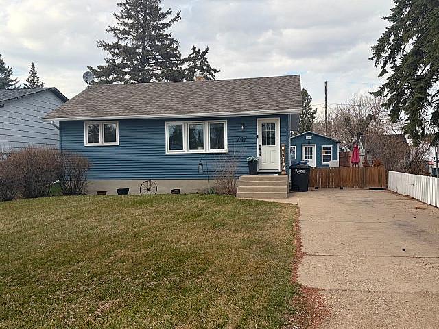 House For Sale In Rivers, Manitoba