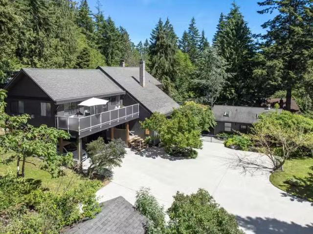 House for sale in Roberts Creek, Sunshine Coast, 1128 1132 Rob.