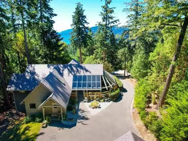 House for sale in Salt Spring, 154 Cormorant Cres, 1027319