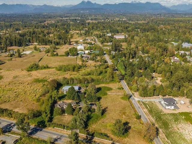 House for sale in Salmon River Langley Langley 25557 Fraser Highway 262745770