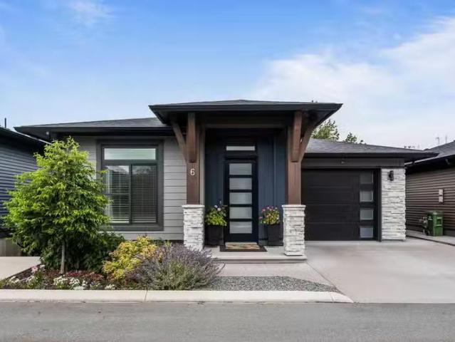 House for sale in Sardis South, Chilliwack, Sardis, 6 45875 So.