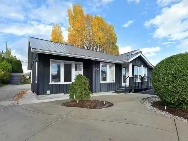 House for sale in Sechelt District, Sechelt, Sunshine Coast, 5.