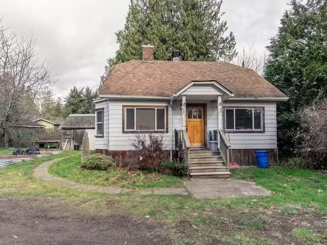 House for sale in Sechelt, Sunshine Coast, 4404 Sunshine Coast.