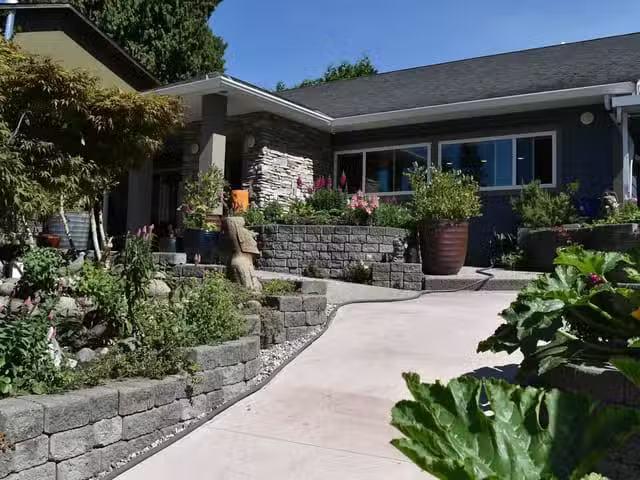 House for sale in Sechelt, Sunshine Coast, 6166 Norwest Bay Ro.