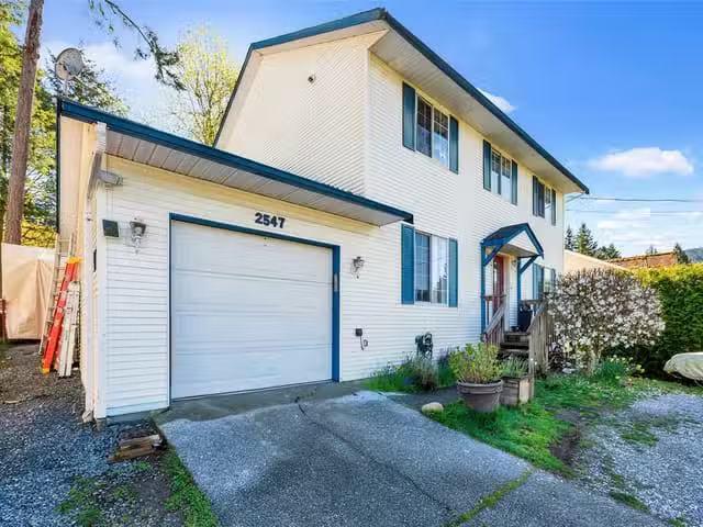 House for sale in Shawnigan Lake, 2547 Davidson Rd, 1031986