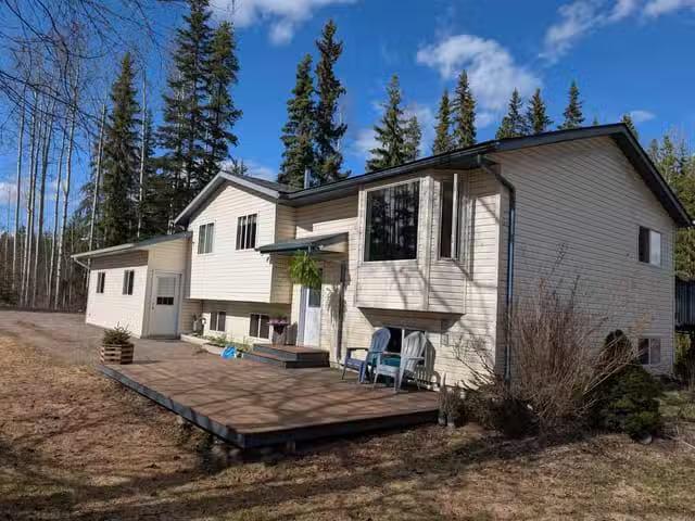 House for sale in Smithers, Smithers And Area, 9054 Horlings R.