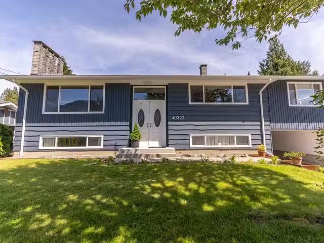 House for sale in Squamish, Squamish, 40322 Diamond Head Road.