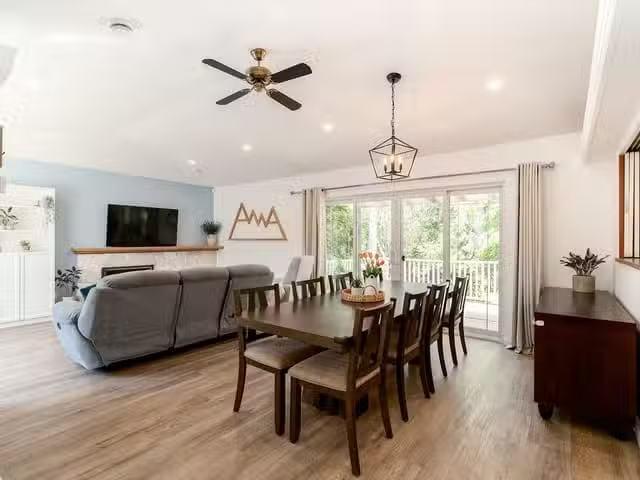 House for sale in Squamish, Squamish, 1032 Edgewater Crescent.